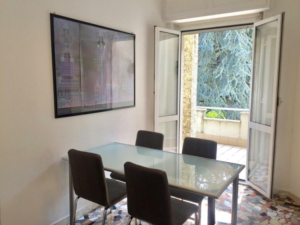 Apartamento Il Cedro Argentato Monza Exterior foto